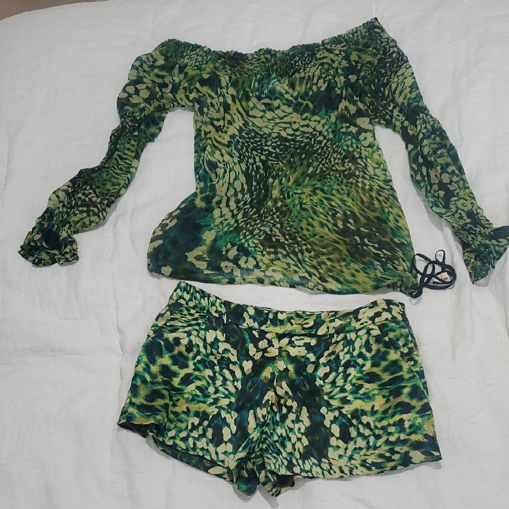 Marciano Green Patterned Women Shorts